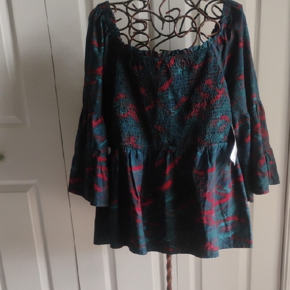 Terra & Sky Women's Tunic - Red and Green